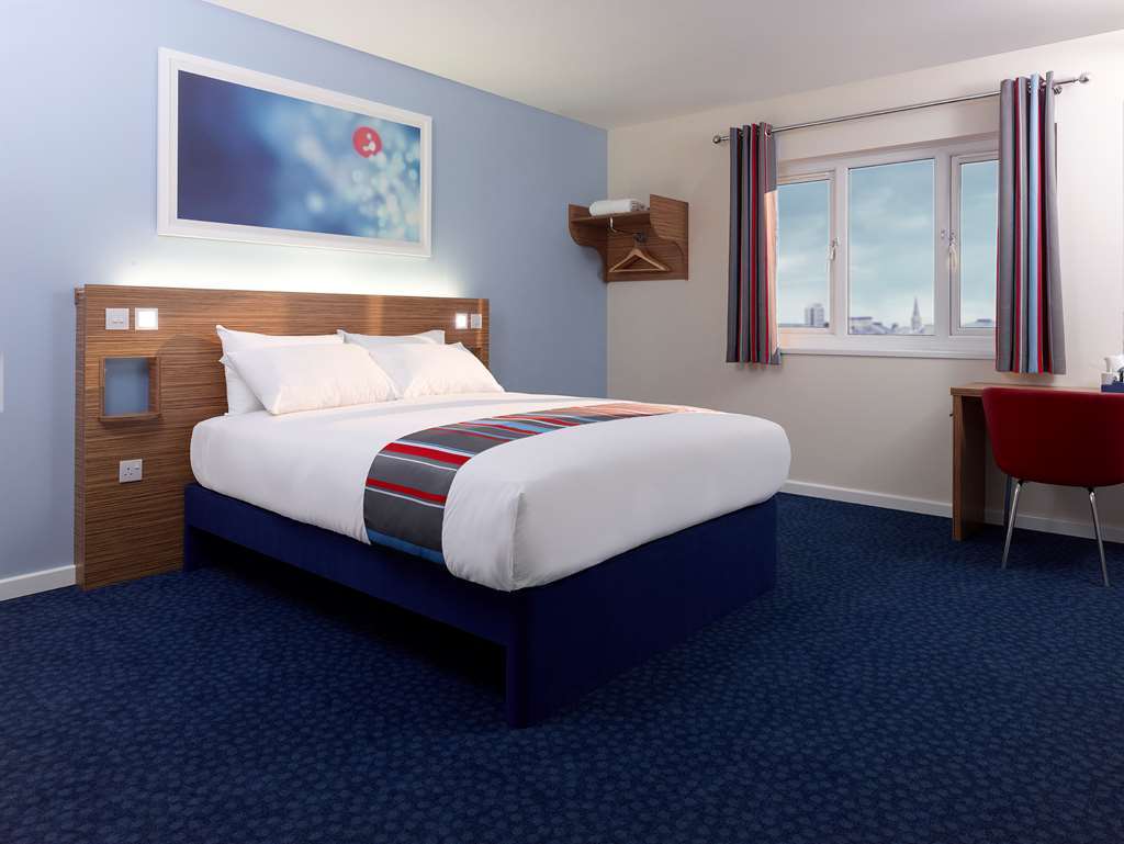 Travelodge Okehampton Whiddon Down Quarto foto